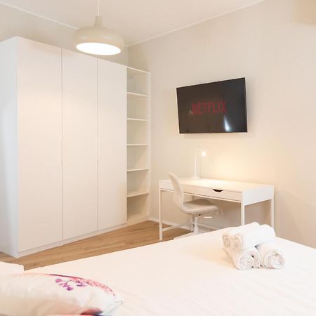 Dreams Exclusive Apartments With Terrace - Free Parking - M1 Station - Near Center Mailand Exterior foto