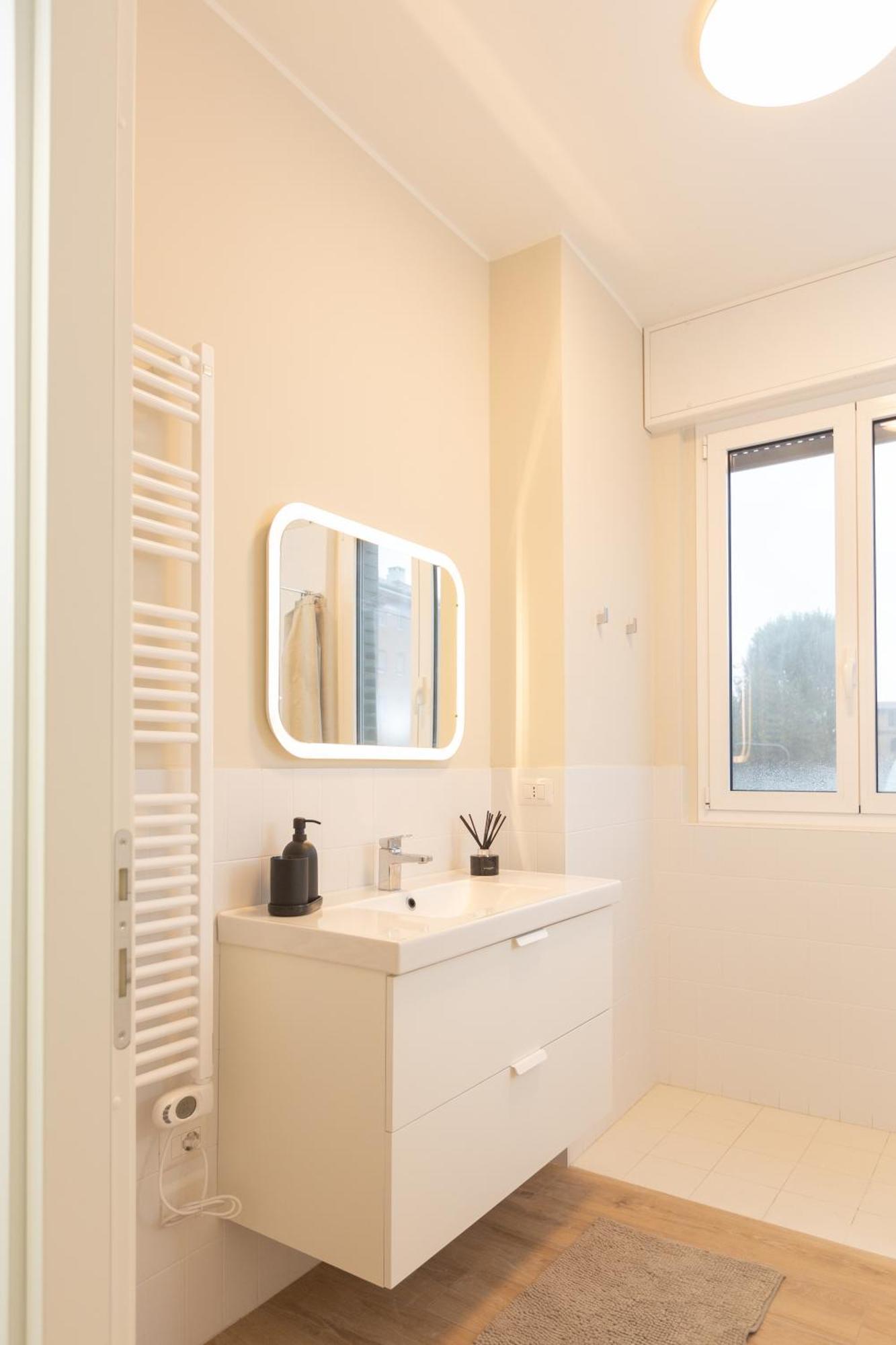 Dreams Exclusive Apartments With Terrace - Free Parking - M1 Station - Near Center Mailand Exterior foto