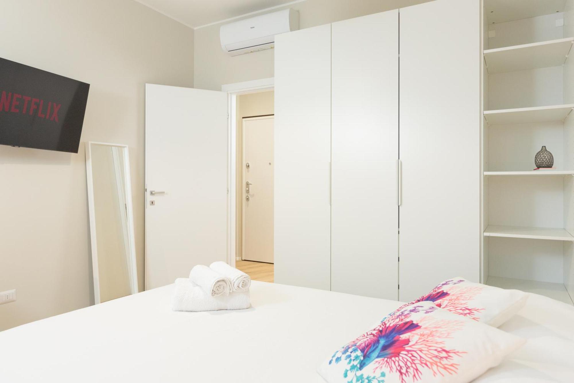 Dreams Exclusive Apartments With Terrace - Free Parking - M1 Station - Near Center Mailand Exterior foto