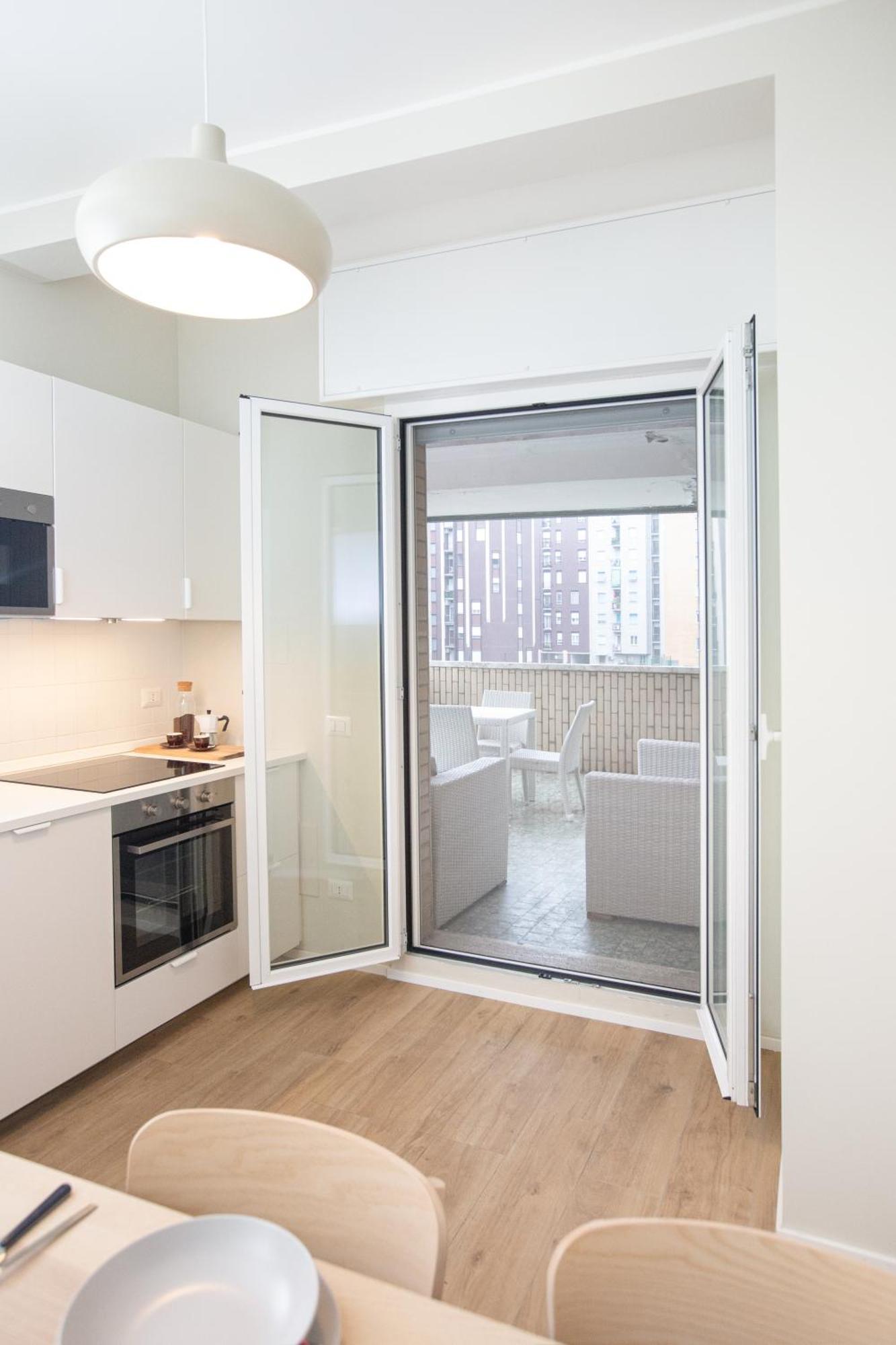 Dreams Exclusive Apartments With Terrace - Free Parking - M1 Station - Near Center Mailand Exterior foto
