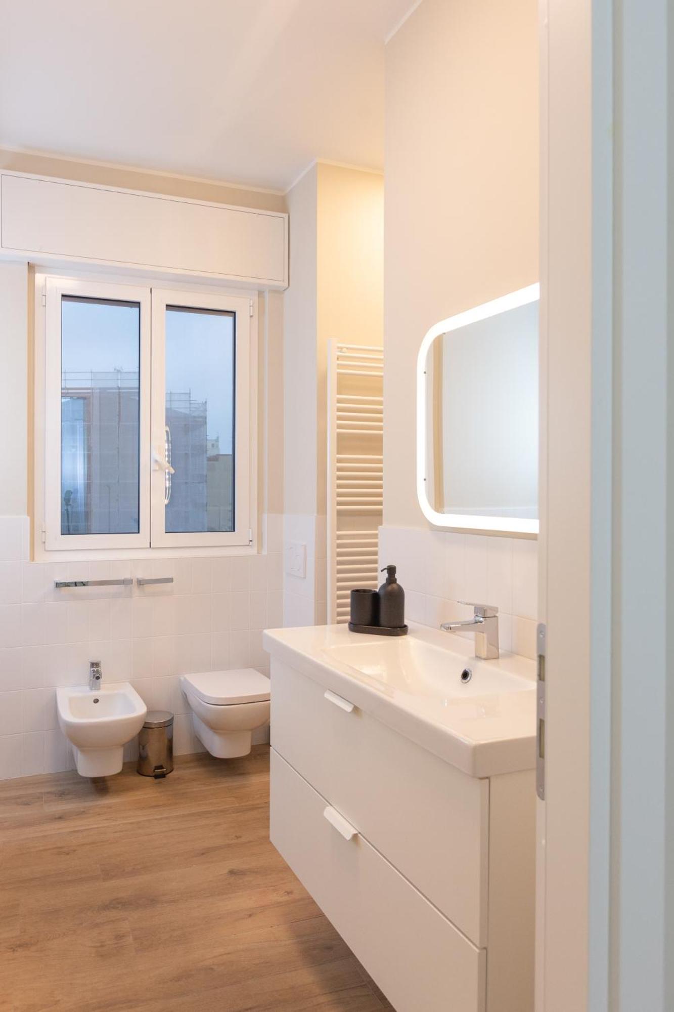 Dreams Exclusive Apartments With Terrace - Free Parking - M1 Station - Near Center Mailand Exterior foto